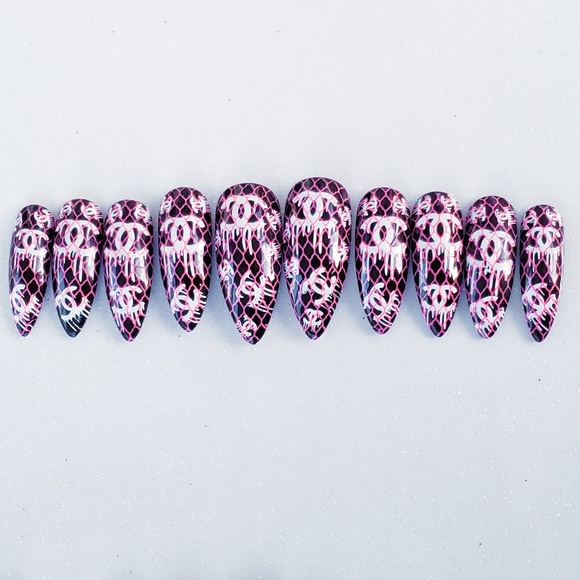 The Press CC Drip Set*  Reusable Press On Nails - Picture 2 of 6